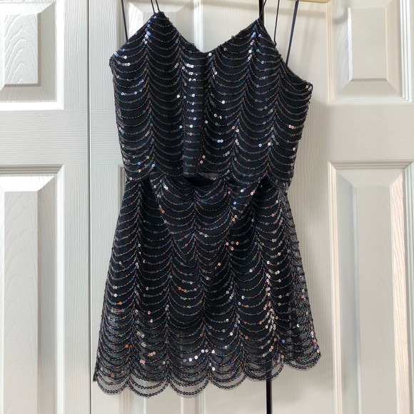 Two Piece Set - Picture 2 of 5